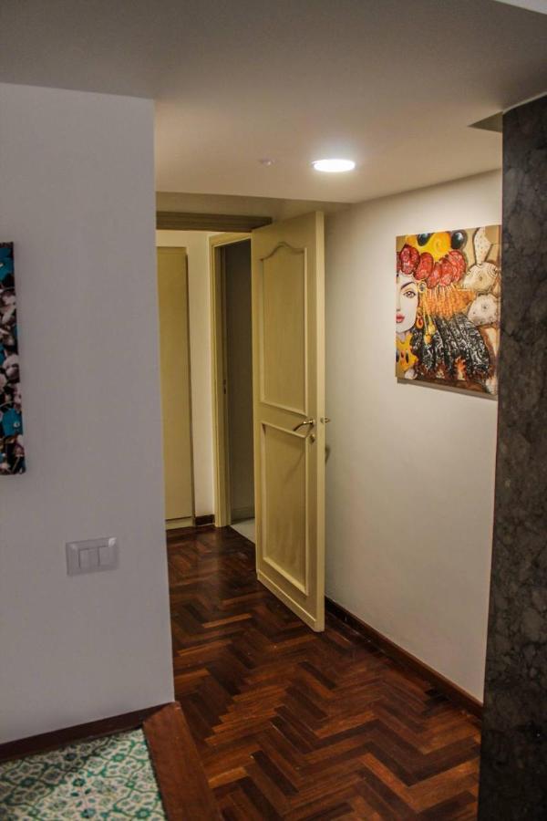 ホテル Alexander House パレルモ エクステリア 写真